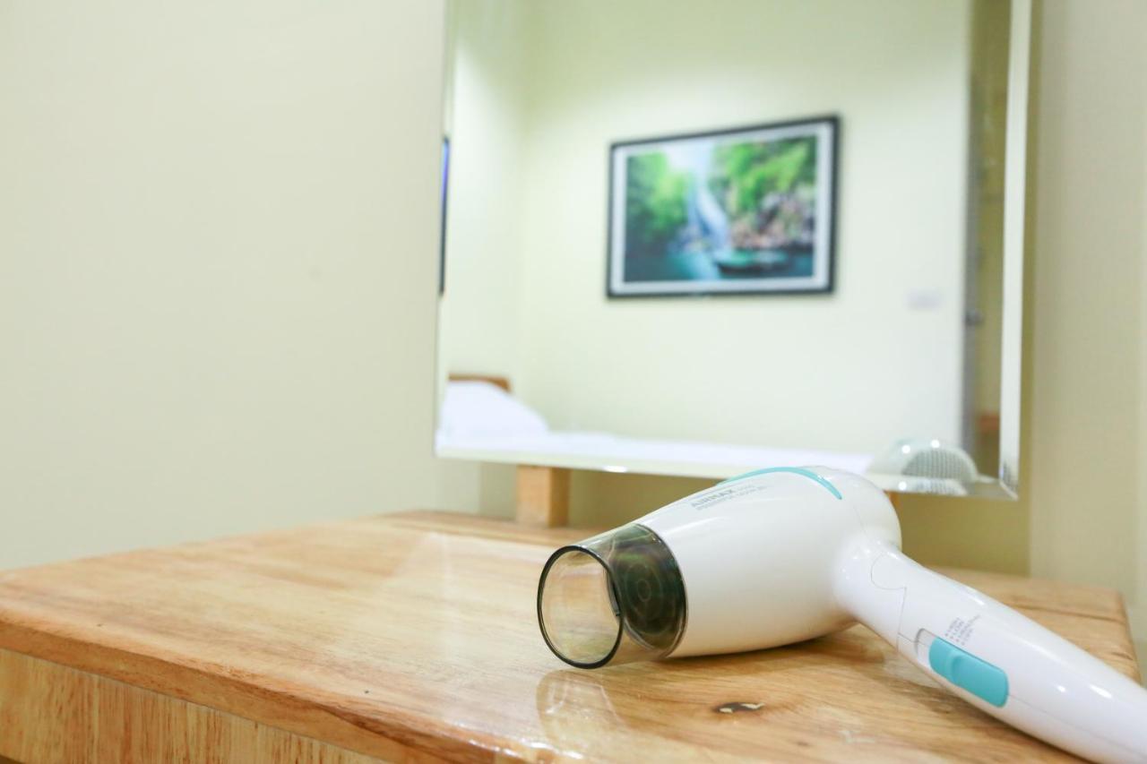 Interest Poshtel Hostel Bangkok Kültér fotó